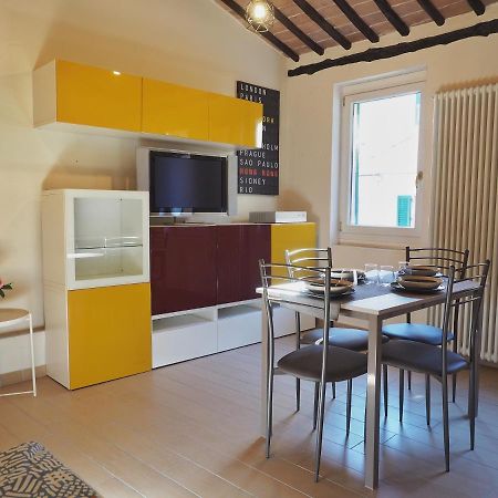 Vallerozzi House By Francigenaapartments Siena Exterior photo